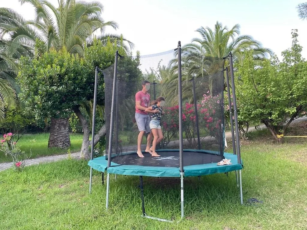 Holiday home Villa Grand Jardin, Piscine Chauffee, Jacuzzi La Croix-Valmer