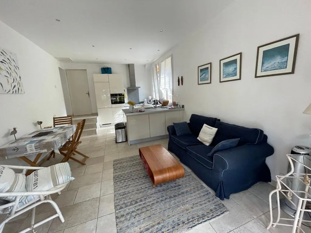 Villa Grand Jardin, Piscine Chauffee, Jacuzzi La Croix-Valmer 0*,