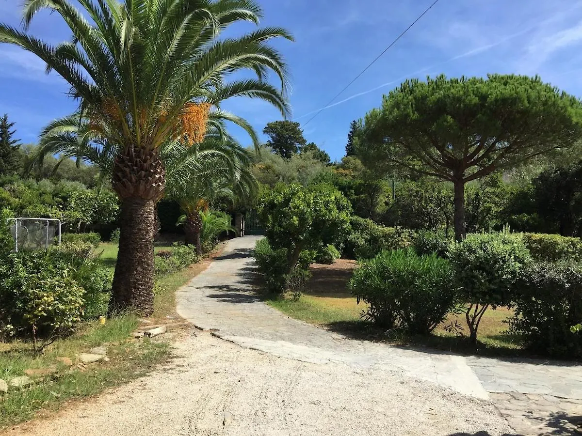 Holiday home Villa Grand Jardin, Piscine Chauffee, Jacuzzi La Croix-Valmer France